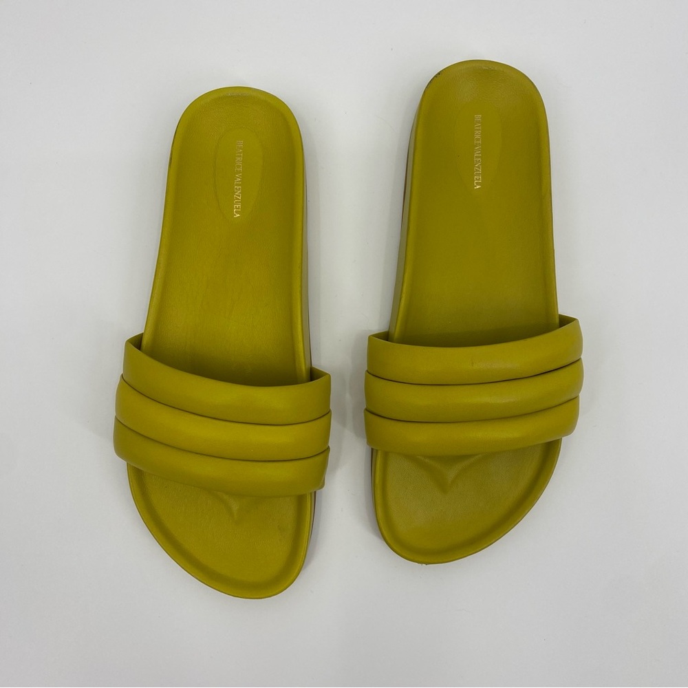 BEATRICE VALENZUELA Green Slides - Picture 2 of 9